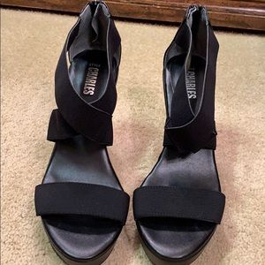 NWOT Charles Black Wedges, 8